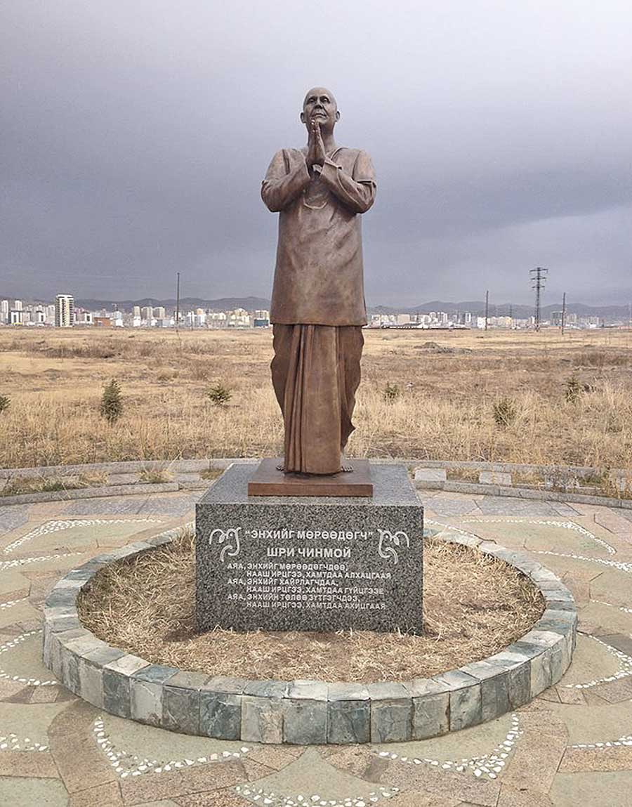 Statue in Mongolia at National Park, Ulaanbaatar – SRI CHINMOY PHOTOS
